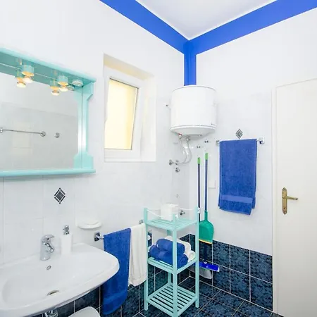 A&M Apartment Rovigno Esterno foto